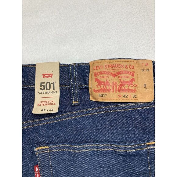 Levi's 501 Blue Dark Wash Button Fly Straight Leg Original Fit Jean Mens 42 x 32 - Picture 9 of 12